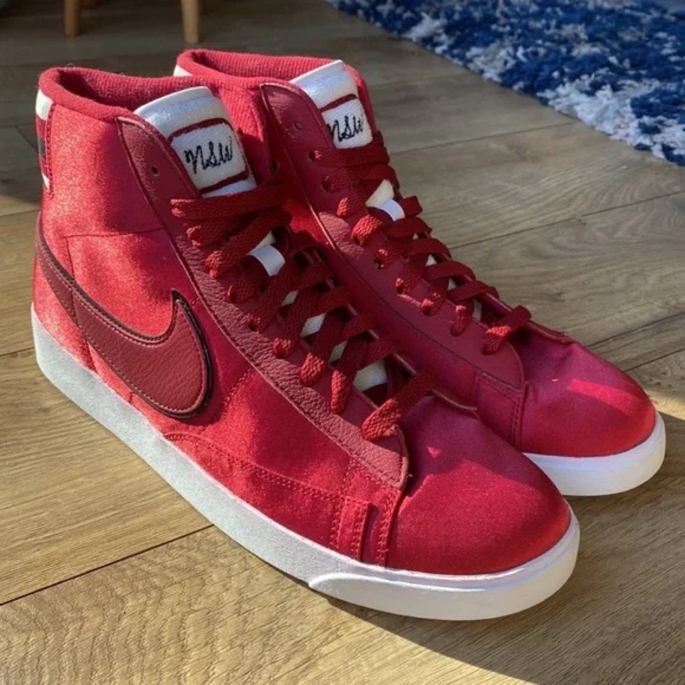. Women NSW Nike Blazers Red Satin